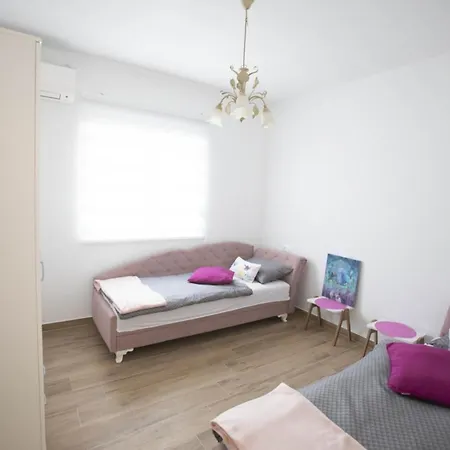 Sveta Obitelj Apartment *