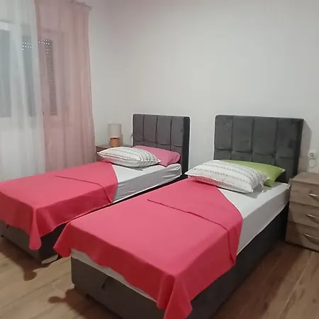 Sveta Obitelj *