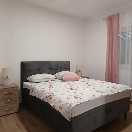 Sveta Obitelj * Međugorje