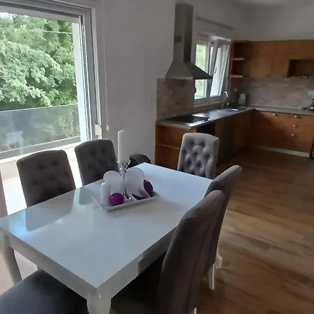 Διαμέρισμα Sveta Obitelj