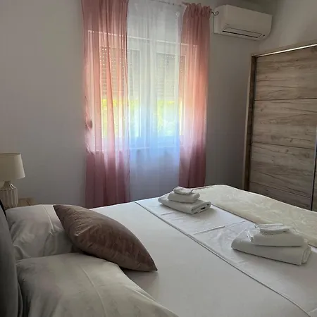 Apartment Sveta Obitelj