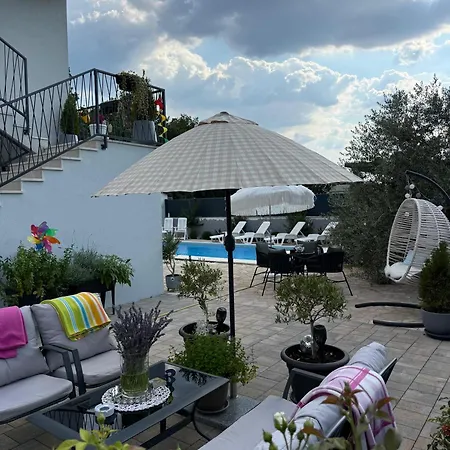 Sveta Obitelj Apartment Medjugorje